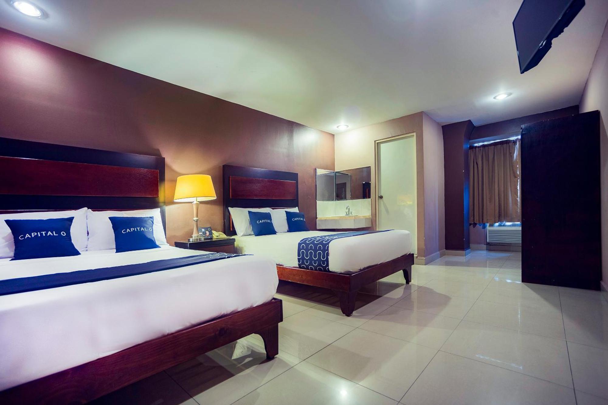 Capital O Hotel Diro, מונטריי מראה חיצוני תמונה