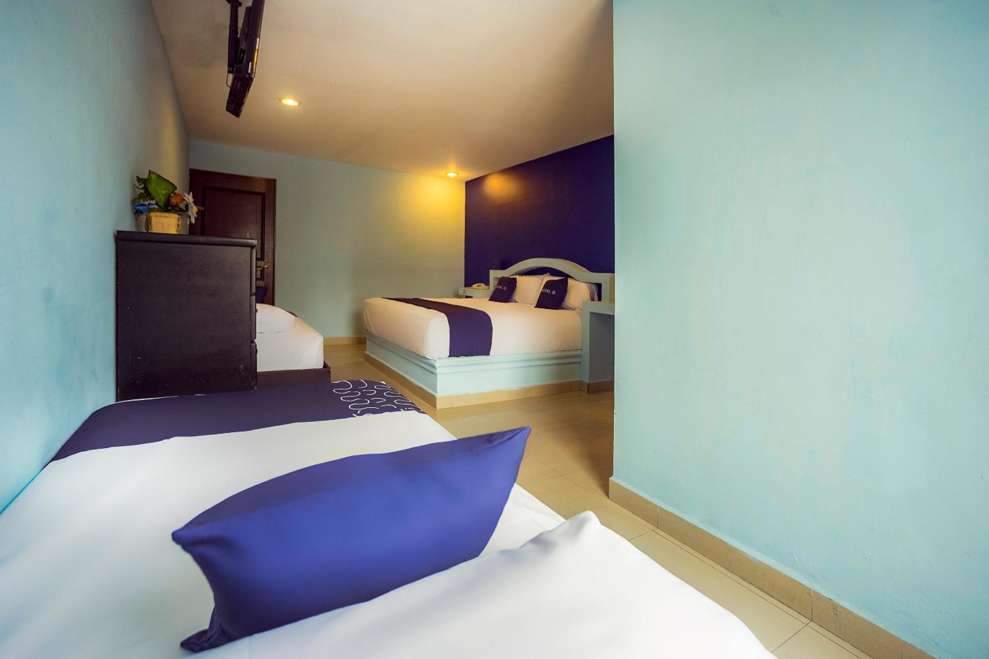 Capital O Hotel Diro, מונטריי מראה חיצוני תמונה